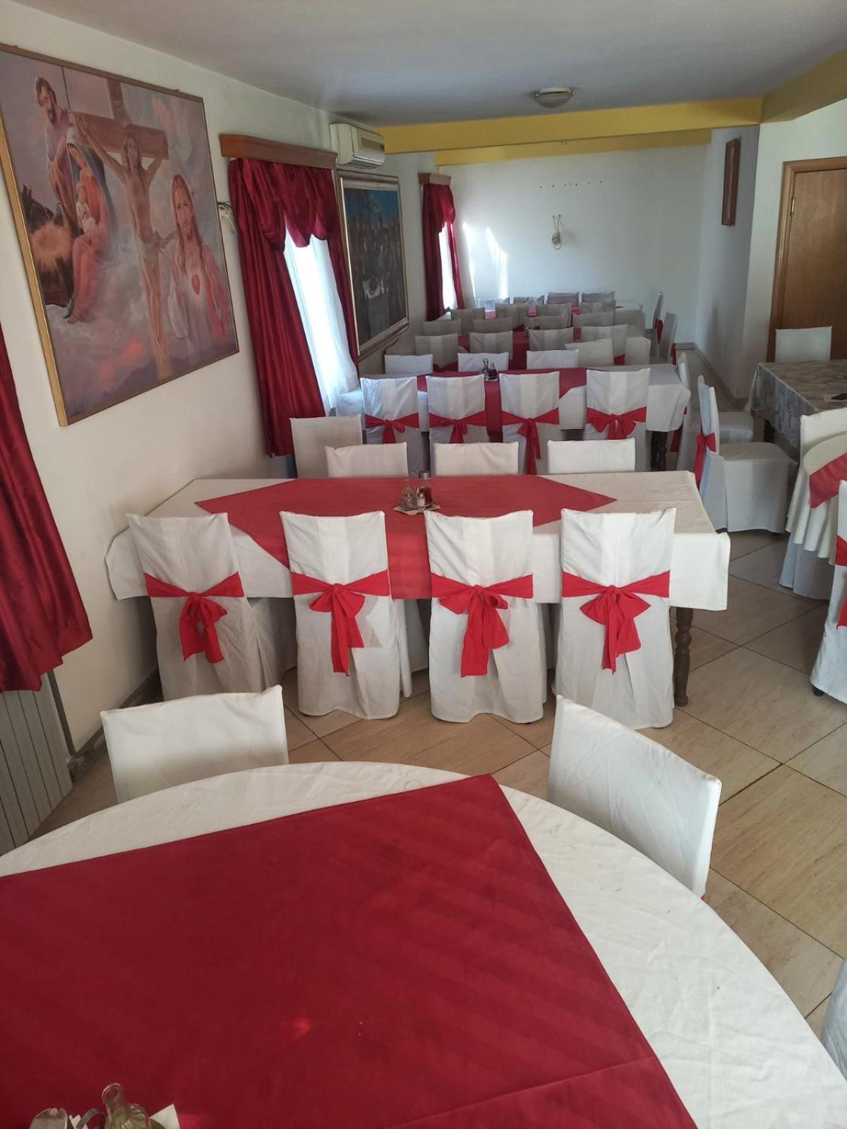 Juka Hotel Medjugorje Luaran gambar